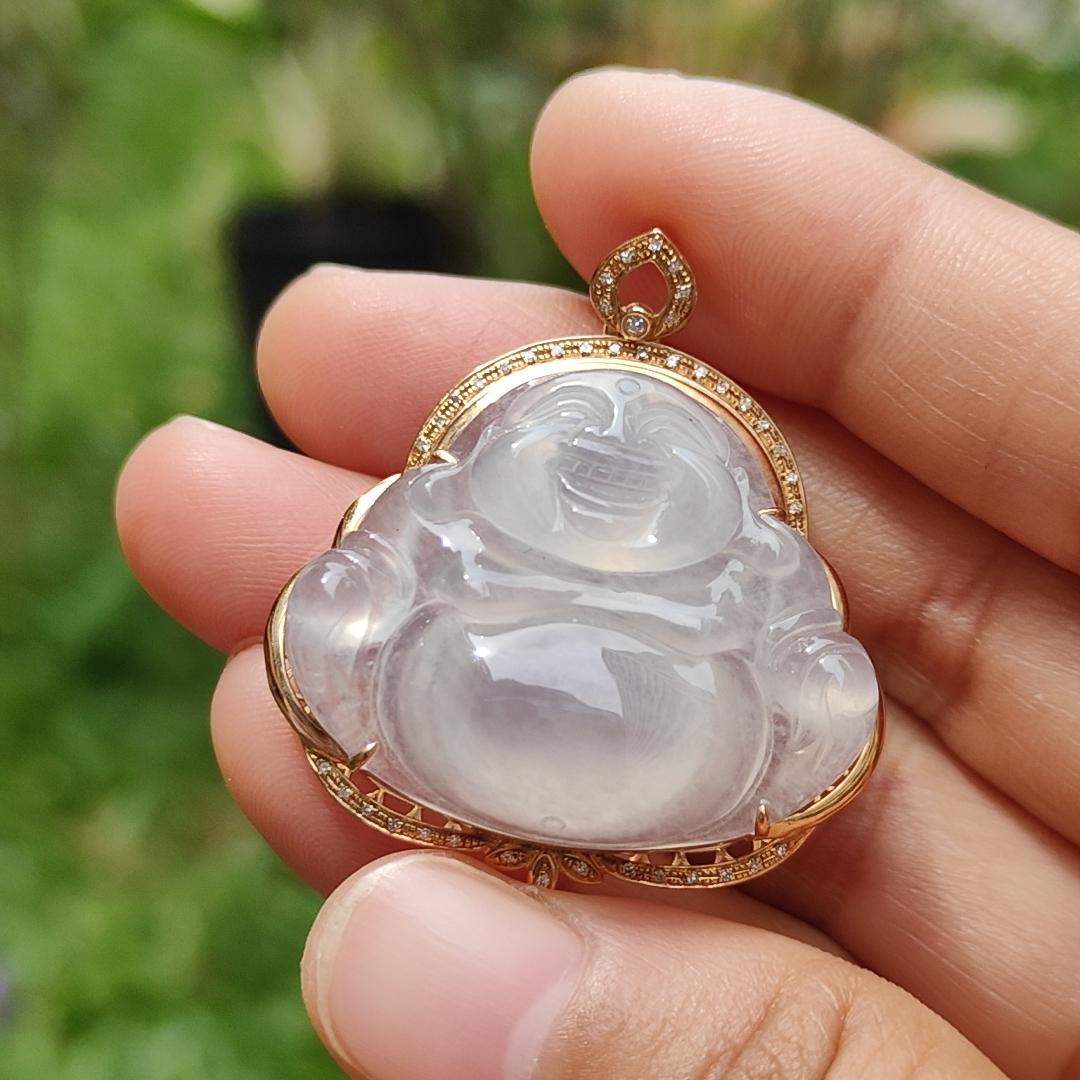 Icy Translucent Natural Type A Jadeite Jade crafted as Milo Buddha set on 18k gold with diamonds as Pendant Necklace, certificate included weigh 9.62 grams, 37.6 * 33.8 * 10.8 mm (18kp13) Yi Pin Qian