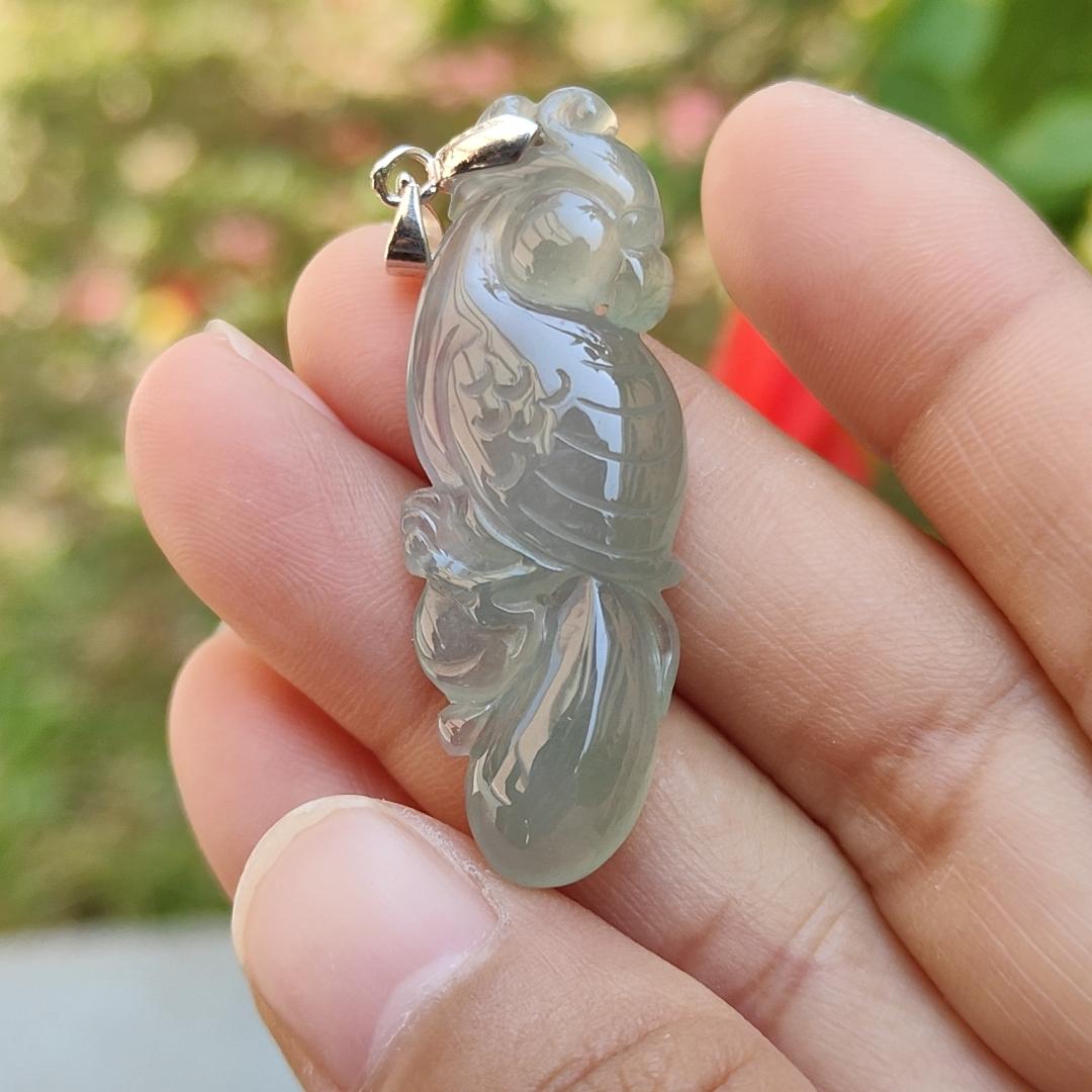 Premium Old Pit Rare Green Hue Icy Translucent Natural Type A Jadeite Jade crafted with Parrot as Pendant for the collectors, certificate weigh 6.25 grams, measurement 41.6 * 15.2 * 6.5 mm (pendant213) Yi Pin Qian