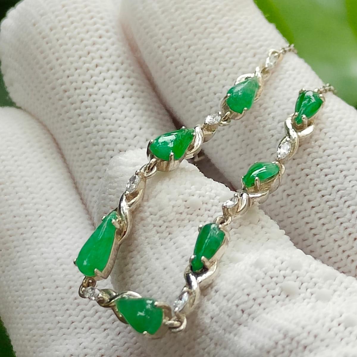 Earth Element Jade Bracelet - 7 Growth-Symbol Waterdrop Cabochons (Sku: s925b7) Yi Pin Qian Jadeites Jade Jewelry ~Your Precious Quintessential ~ Singapore