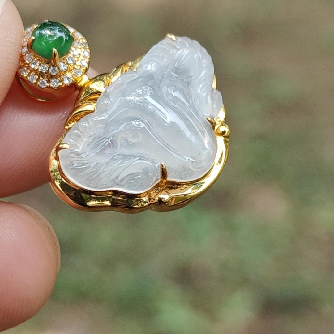 High Quality Icy Translucent Natural Type A Jadeite Jade crafted as Goat set with 18k Gold as Pendant, certificate weighs 2.99 grams, measurement 23 * 20.5 * 7.6 mm (18kp56) Yi Pin Qian