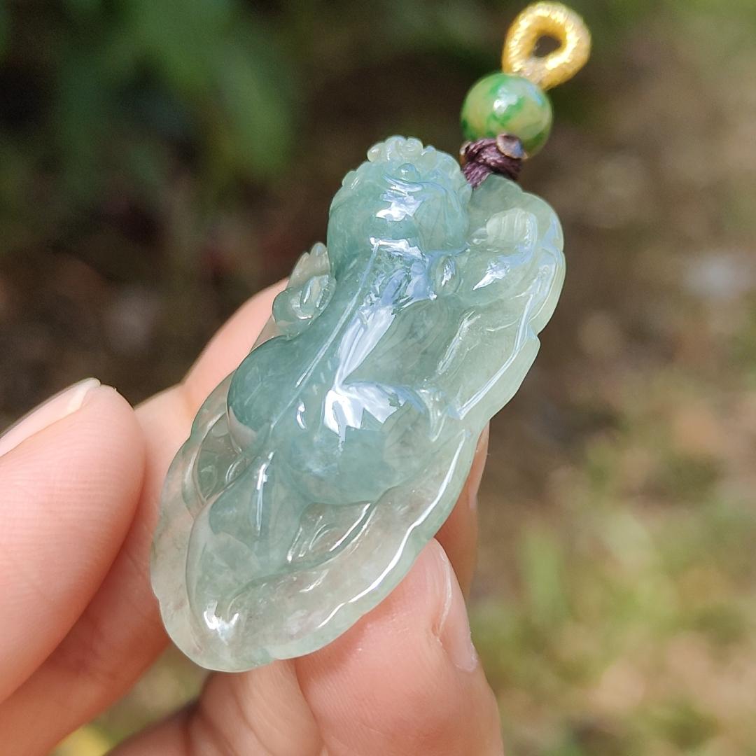 Green Natural Type A Jadeite Jade crafted with Pixiu as Pendant, certificate weighs 12.84 grams, measurement 40 * 23.8 * 10 mm (pendant251) Yi Pin Qian
