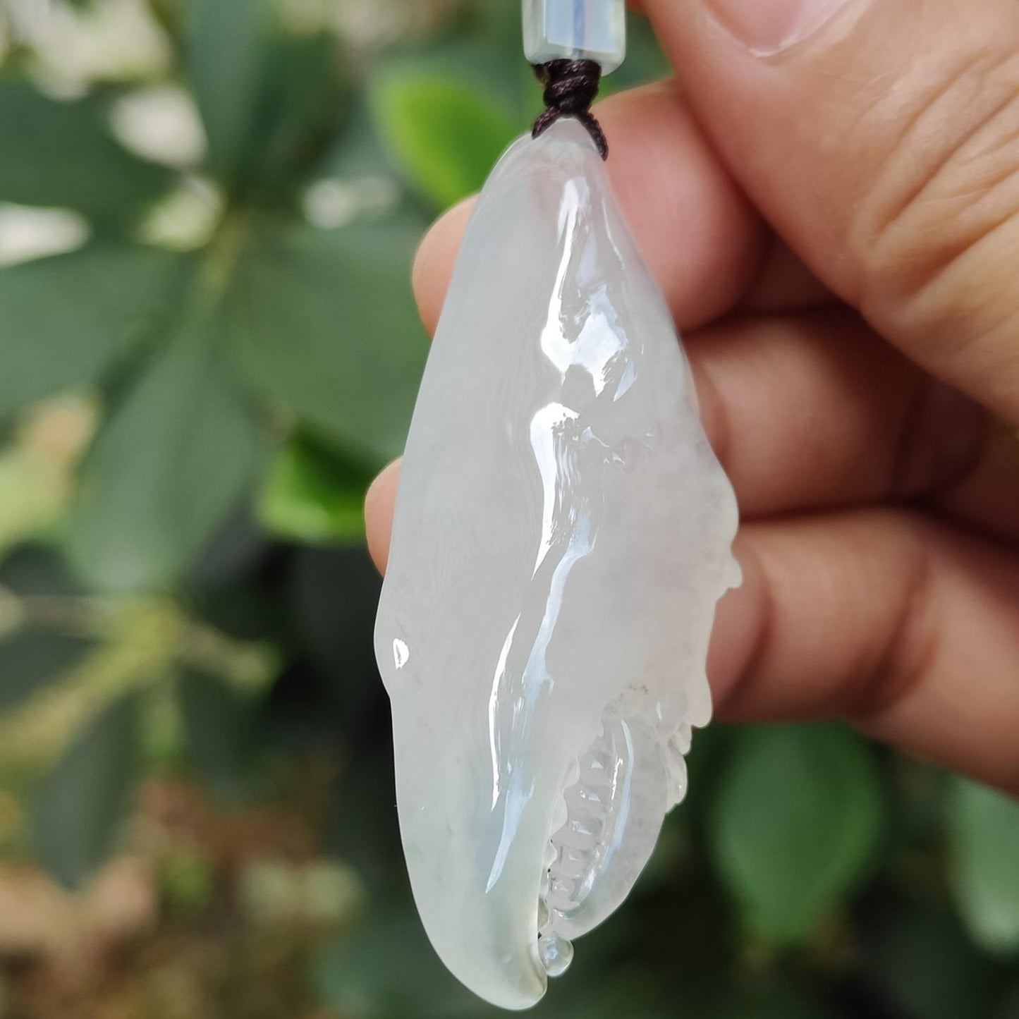 Crafted as Crab Claws Pendant on Premium Fine Quality Natural Type A Jadeite Jade certificate weighs 14.16 grams, measurement 49.2 * 19.5 * 10.8 mm (pendant355) Yi Pin Qian Jadeites Jade Jewelry ~Your Precious Quintessential ~ Singapore