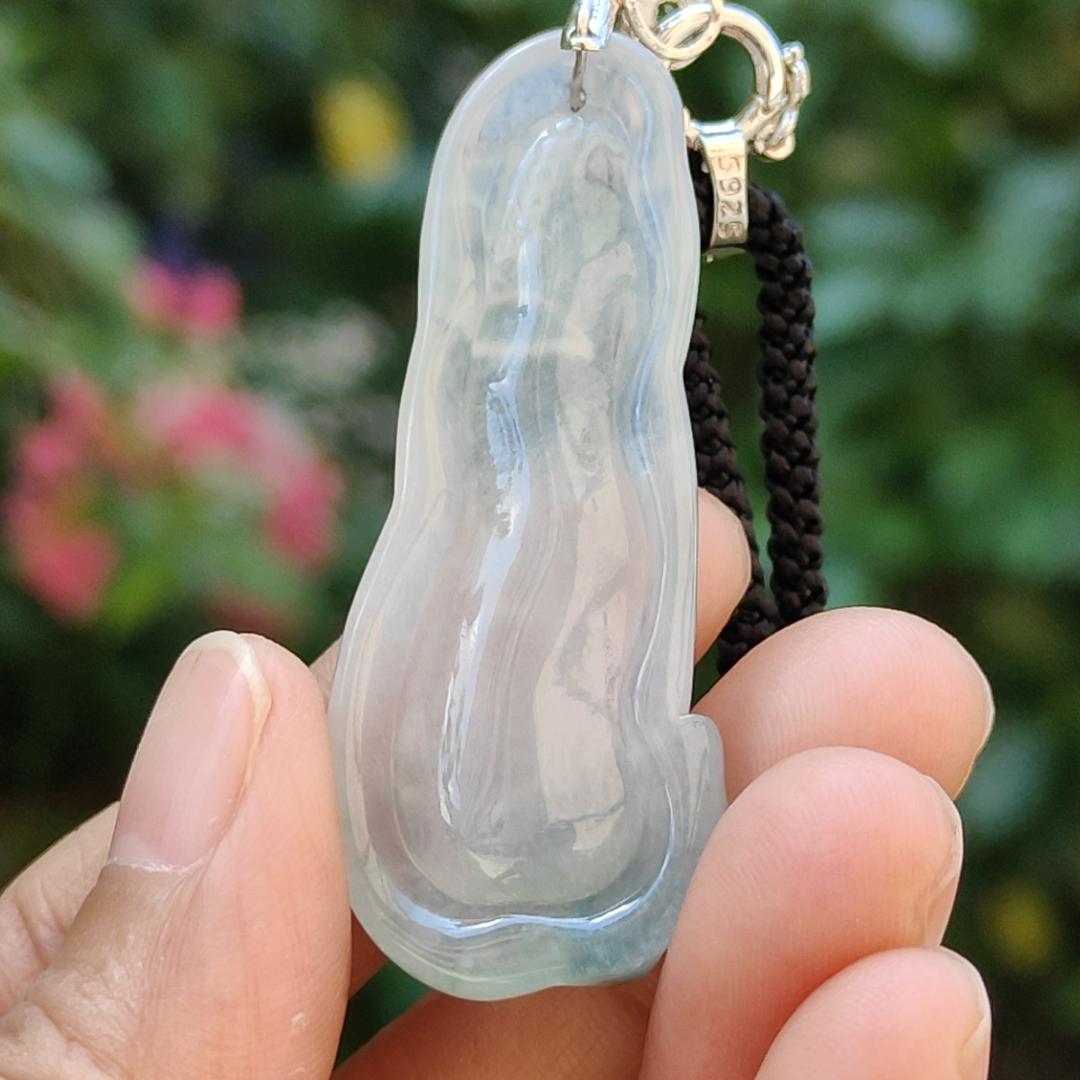 Icy variety Translucent with green Natural Type A Jadeite Pendant Necklace crafted as the faceless buddha with symbols of Holy and blessed blessings of wealth, prosperity and happiness with certificate weigh 11.02 grams, 49.9 * 19.9 * 7 mm (pendant34) Yi Pin Qian