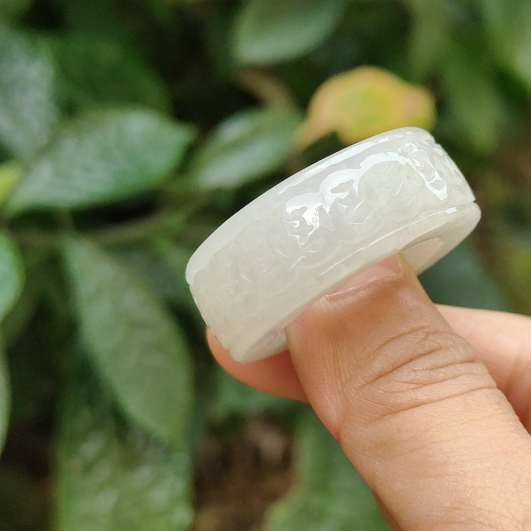Quality White Natural Type A Jadeite Jade crafted with many coins as Ring with Finger size 21 mm, QIC approved labs certificate weigh 22.07 grams, measurement 12.5 * 6.7 mm (ring6) Yi Pin Qian