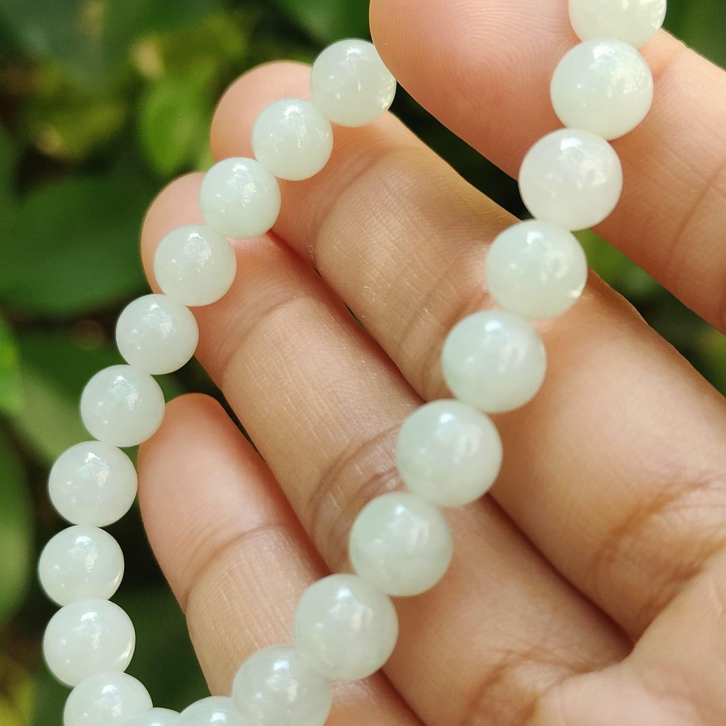Near White Jadeite Bead Bracelet – 25 Natural Type A Beads, 7.3mm, 90% Perfection, Symbol of Purity & Renewal(bracelet43) Yi Pin Qian Jadeites Jade Jewelry ~Your Precious Quintessential ~ Singapore