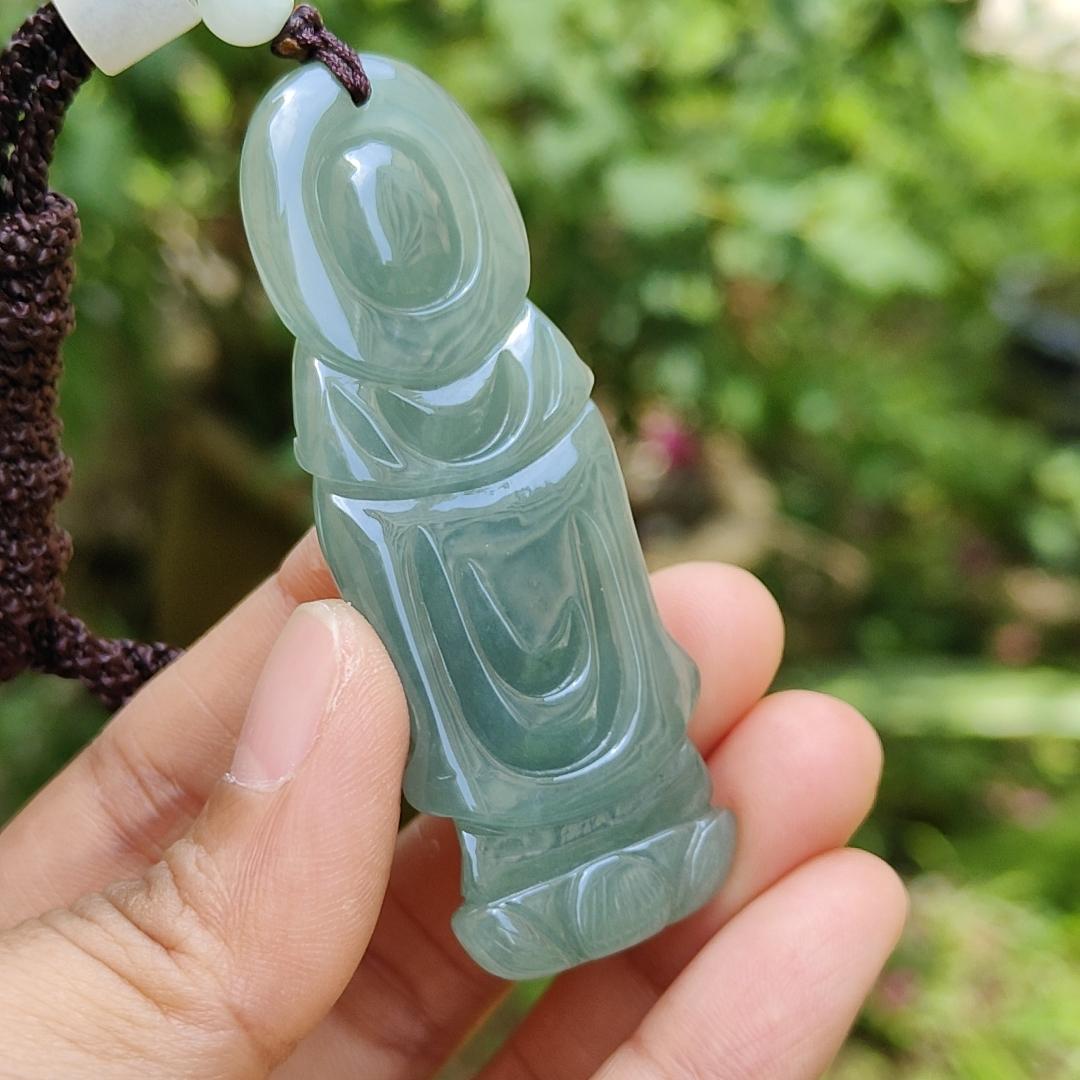 Good Quality Light Green Natural Type A Jadeite Jade crafted with standing Guanyin as Pendant, certificate weighs 31.45 grams, measurement 65.2 * 24.1 * 11 mm (pendant259) Yi Pin Qian