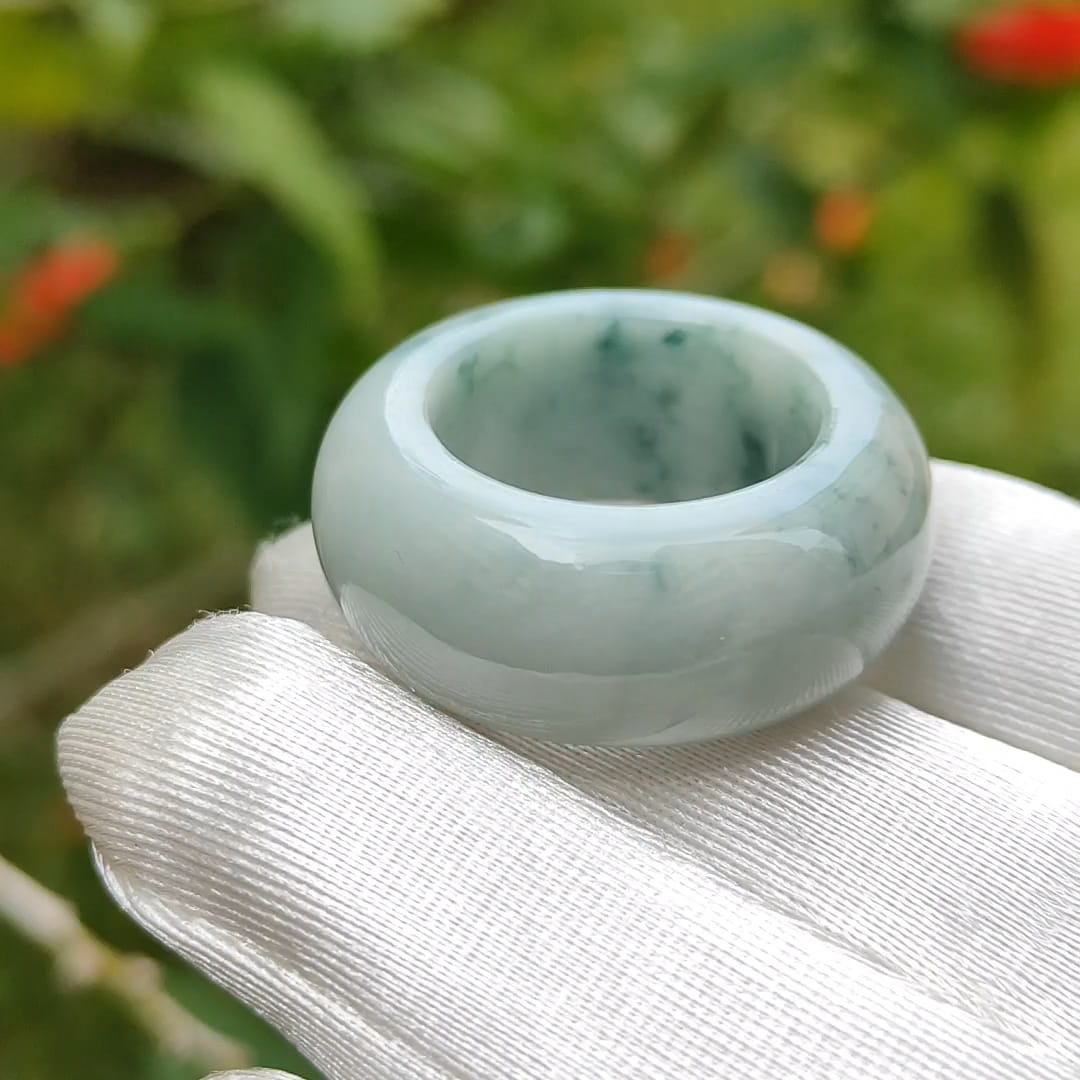 #Sold - Light green with green patches Natural Type A Jadeite jade ring with QIC labs approved certificate weigh 18.31 grams, 12.6 * 6.5 mm, finger size 20mm (ring3)