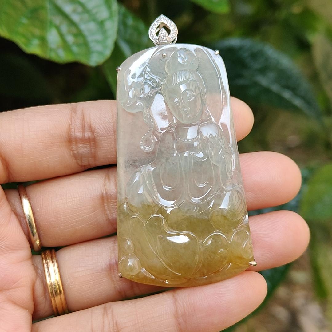 Icy Yellow Natural Type A Jadeite Jade crafted with Guanyin Seating on Lotus set with 18k gold and diamonds, certificate included weigh 18.11 grams, measurement 63.6 * 32 * 8.3 mm (18kp12) Yi Pin Qian