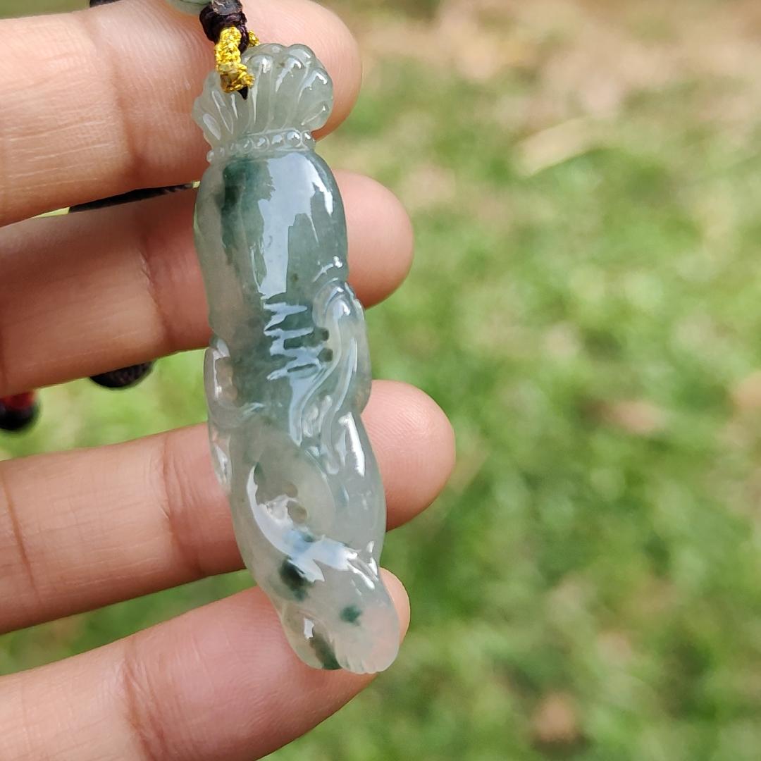 High Quality Light Green with Green Natural Type A Jadeite Jade crafted with shape of Ginseng as Pendant, certificate weighs 7.63 grams, measurement 48.2 * 12.7 * 7.1 mm (pendant277) Yi Pin Qian