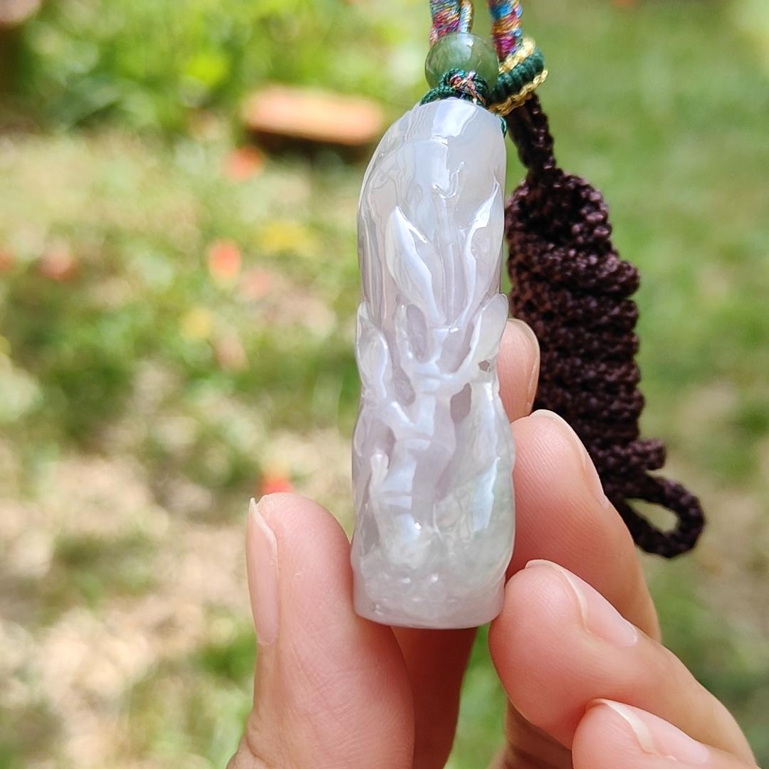 Lavender with little light green Natural Type A Jadeite Jade crafted as Bamboo and Bee as a Pendant, certificate weigh 33.64 grams, measurement 49.7 * 25.1 * 13.2 mm (pendant199) Yi Pin Qian