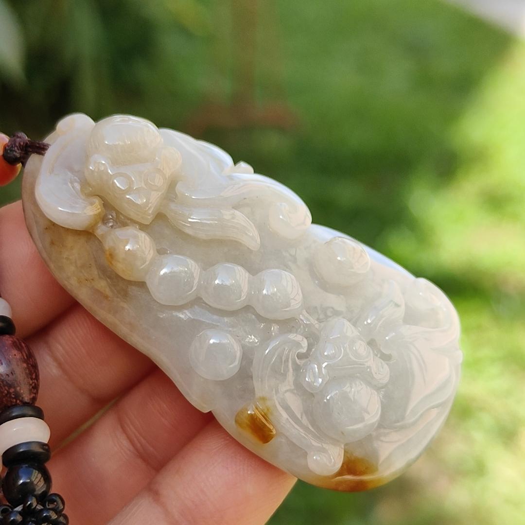 Another Excellent Old Collection with Yellow and Green Natural Type A Jadeite Jade Pendant Necklace crafted as Gourd with two bats with certificate weigh 34.42 grams, 55.5 * 29.5 * 12.3 mm (pendant173) Yi Pin Qian