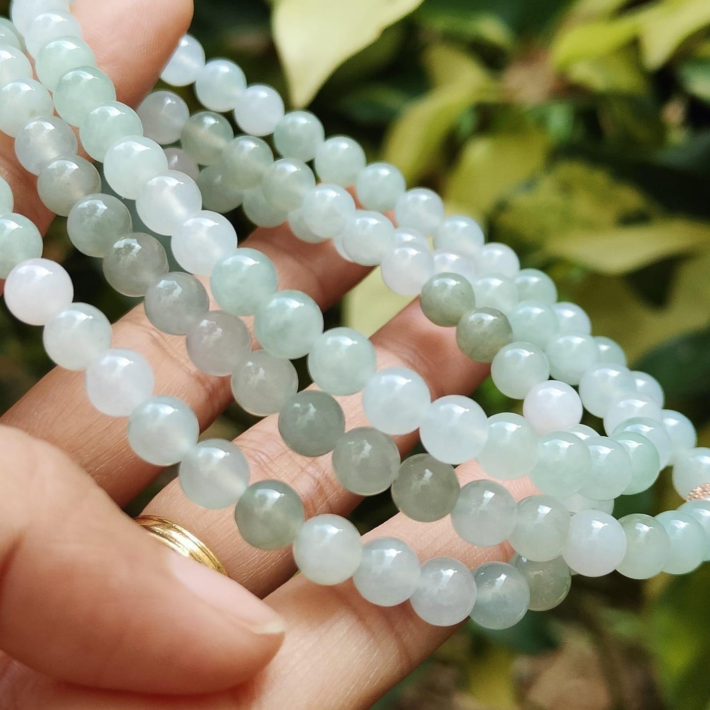 108 * 6.3 mm round beads - 98% Perfect - on Hight Quality Natural Type A Jadeite Jade as bracelet, necklace certificate weighs 50.76 grams (bracelet35) Yi Pin Qian Jadeites Jade Jewelry ~Your Precious Quintessential ~ Singapore