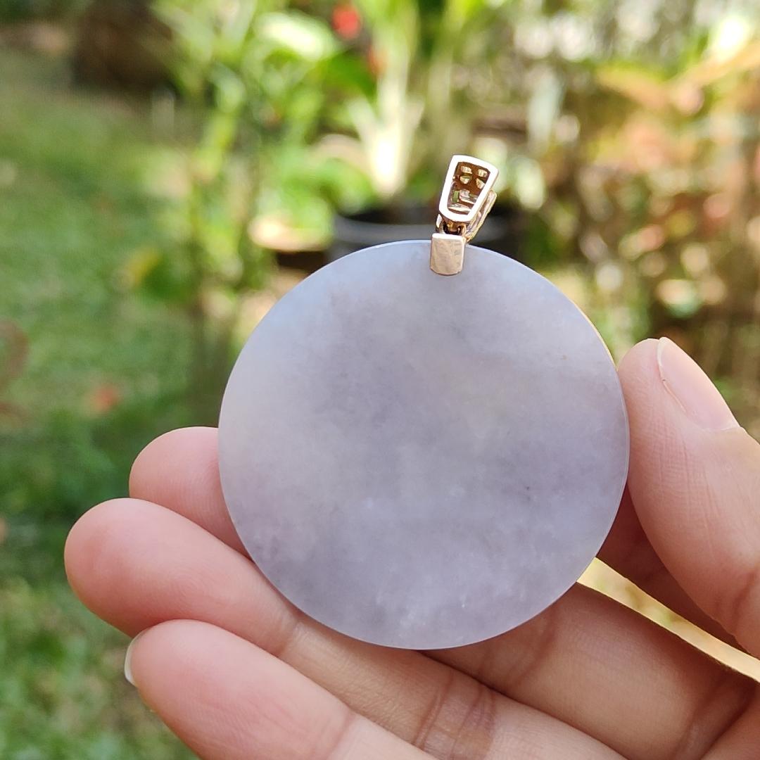 Light Lavender Natural Type A Jadeite Jade Crafted with nothing, round shape set with 18 k gold as pendant, certificate weigh 29.85 grams, measurement 43.7 * 42.9 * 5.6 mm (18kp23) Yi Pin Qian