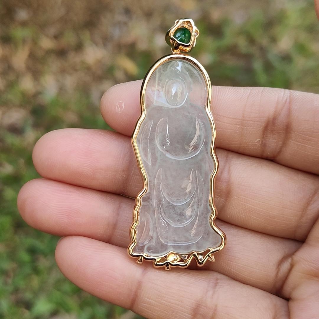 High Quality Light Green and Green Cabochon Icy Translucent Natural Type A Jadeite Jade crafted as Guan Gong set on 18k Gold as Pendant, certificate weighs 8.07 grams, measurement 57.2 * 22.7 * 5.8 mm (18kp46) Yi Pin Qian
