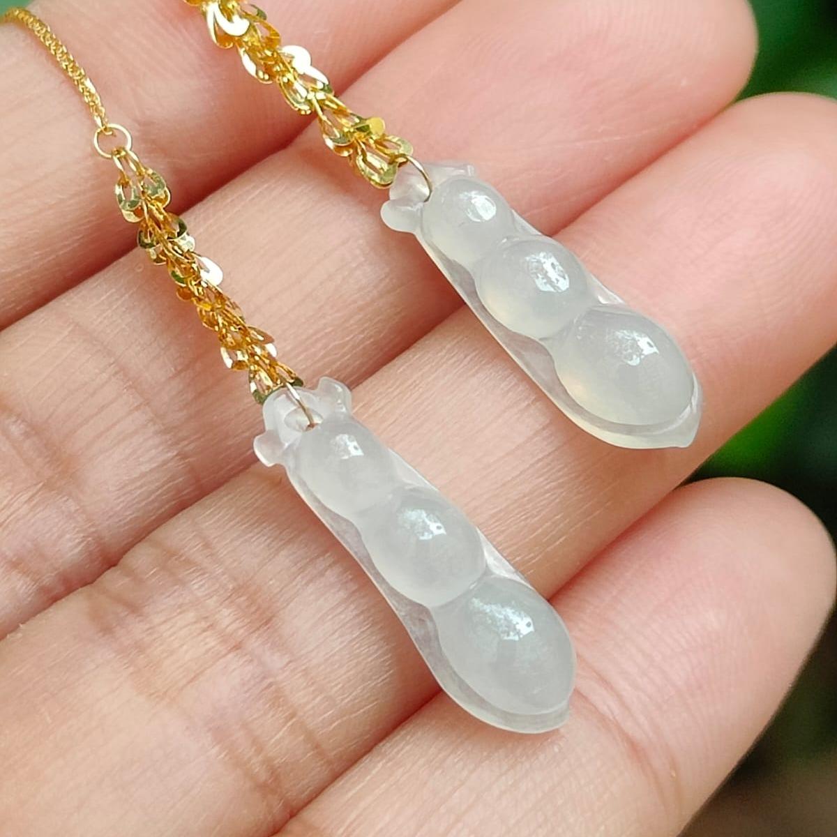 "Metal-Water Symphony" Jade Earrings (Sku: 18k13) Yi Pin Qian Jadeites Jade Jewelry ~Your Precious Quintessential ~ Singapore