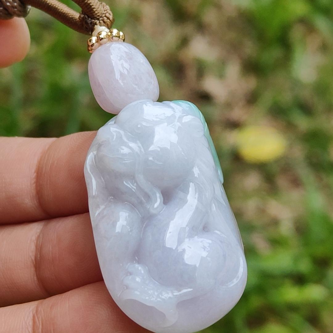 Green and Purle unique and stylish Natural Type A Jadeite pendant crafted with Dragon, come with QIC approved labs certificate weight 19.20 grams, 34 * 24.2 * 11.6 mm very suitable for daily wear or collection (pendant112) Yi Pin Qian