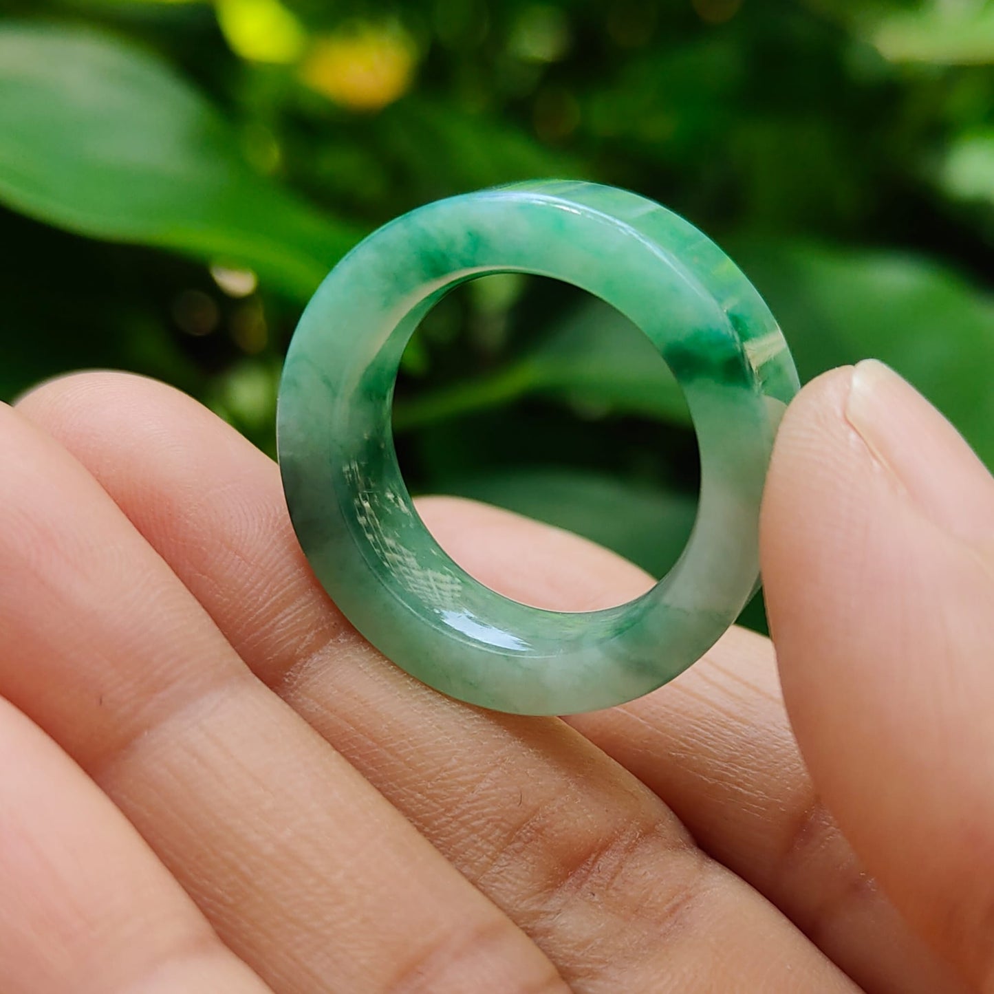 High Quality Green,Green Patches Natural Type A Jadeite Jade crafted as Ring, finger size 19.1mm, QIC approved labs certificate weighs 7.68 grams, measurement 7.7 * 4.4 mm (ring8) Yi Pin Qian