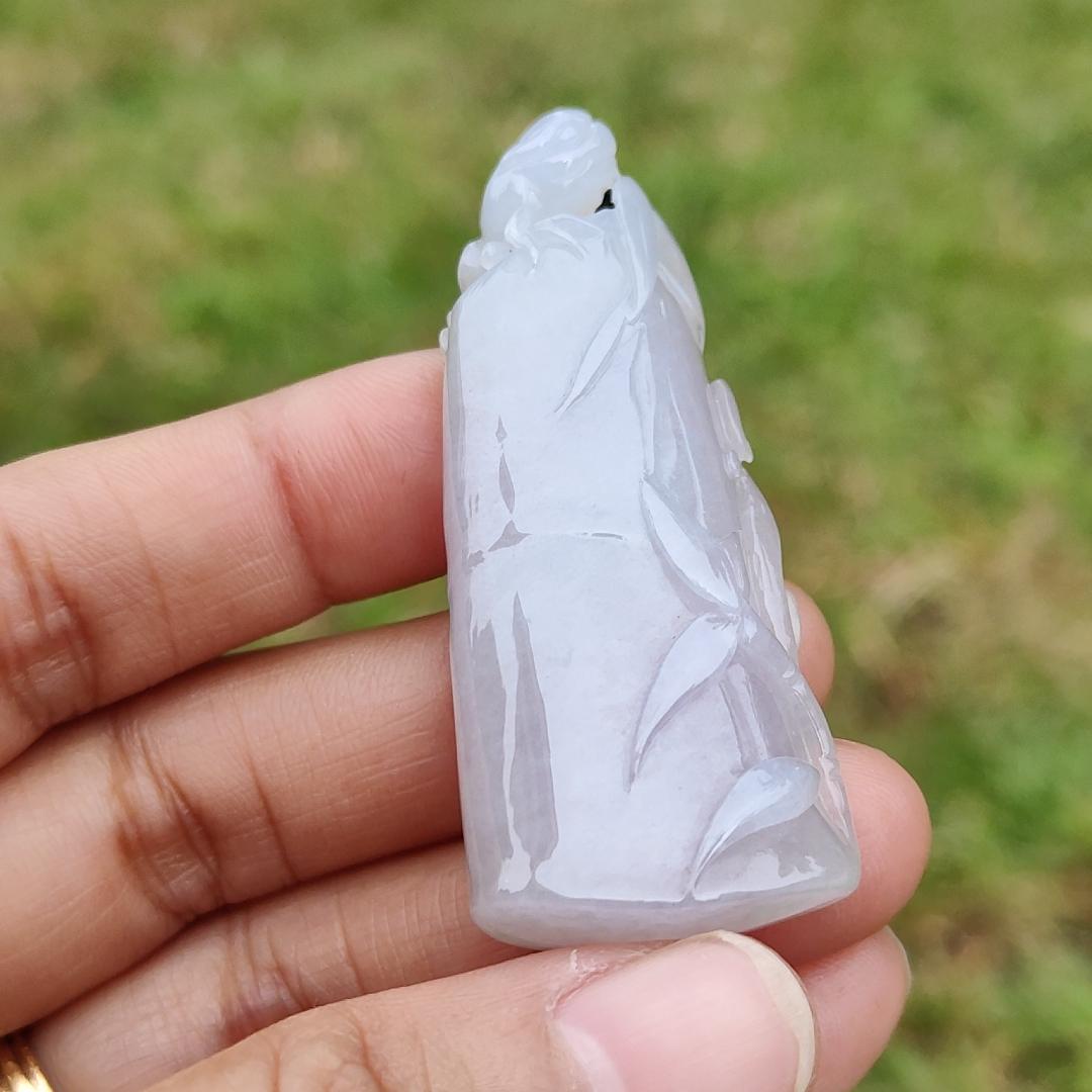 Lavender and Green Natural Type A Jadeite Jade crafted as Bamboo with lizard as a Pendant with certificate weigh 27.29 grams, measurement 54 * 22.3 * 11.8 mm (pendant198) Yi Pin Qian