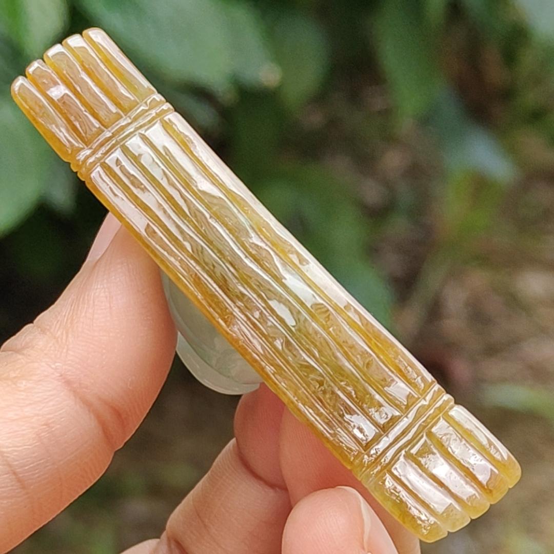 Light Green with Yellow Natural Type A Jadeite Jade crafted with Old Men Fishing as Display, certificate weighs 17.06 grams, measurement 65.2 * 32.8 * 12 (display1) Yi Pin Qian
