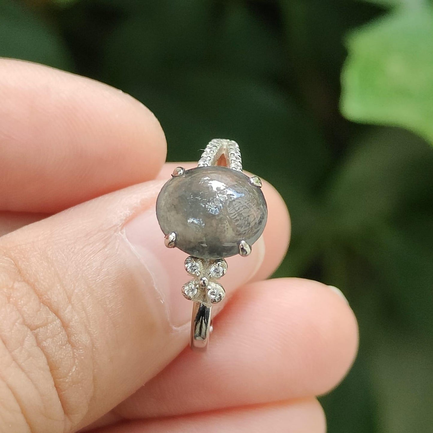 🪨💧🌀 Natural Type A Black Jadeite Ring – Grounding Energy + Wealth Flow (Sku: s925ring37)