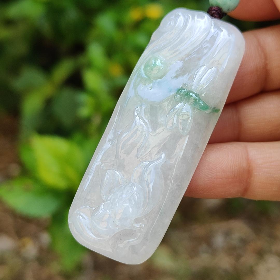 Line of Green Crafted with Very Refreshing Unique Rare Dragonfly with Flower Natural Type A Jadeite Pendant come with certificate weight 26.84 grams, 57.20 * 21.70 * 11.80 mm suitable for daily wear (pendant114) Yi Pin Qian