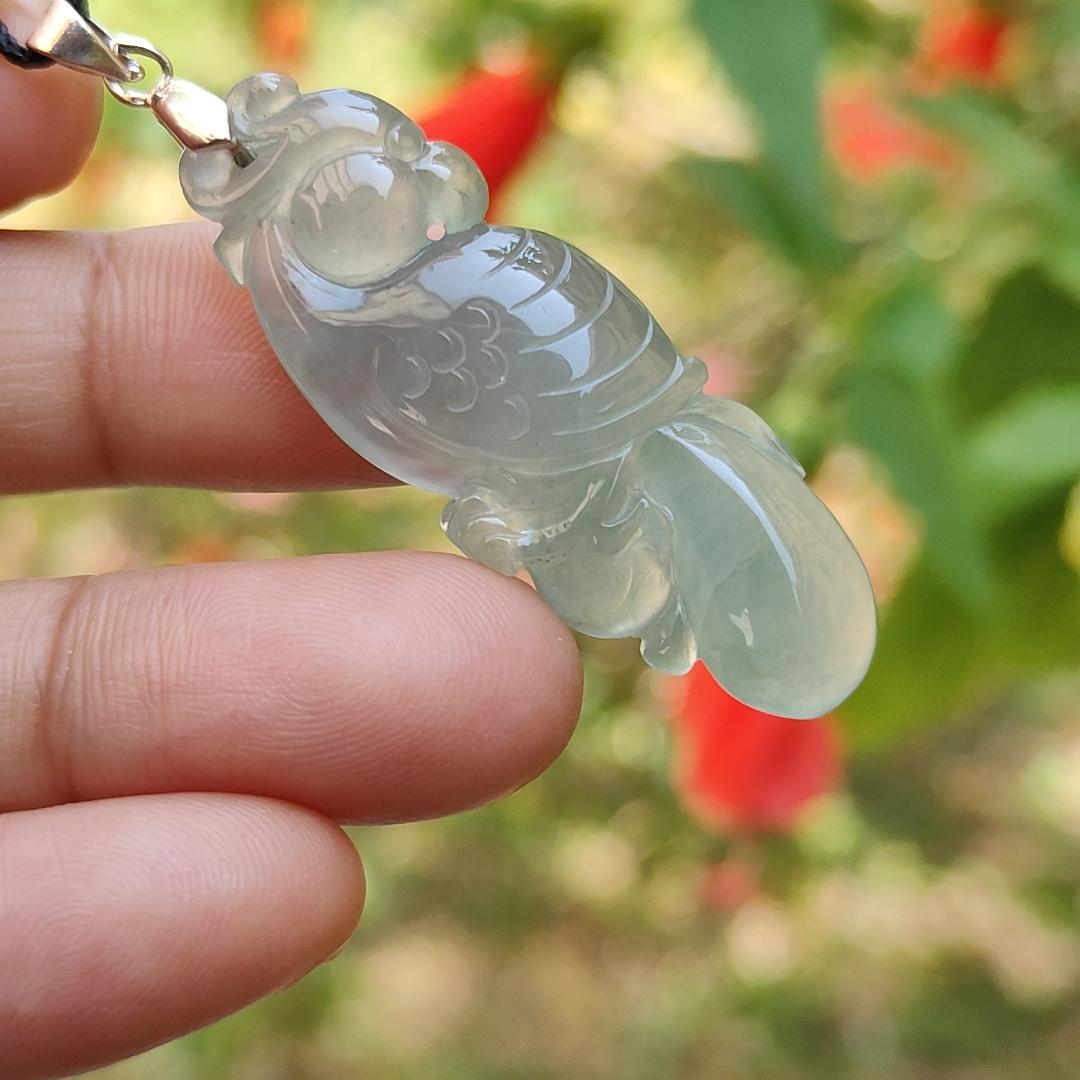 Premium Old Pit Rare Green Hue Icy Translucent Natural Type A Jadeite Jade crafted with Parrot as Pendant for the collectors, certificate weigh 6.25 grams, measurement 41.6 * 15.2 * 6.5 mm (pendant213) Yi Pin Qian