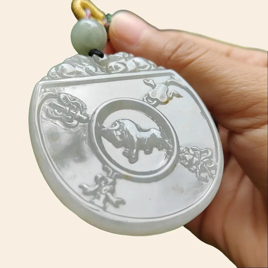 Crafted on Natural Light Green, Yellow Type-A Jadeite-Jade as Traditional Pendant with Pair of Pixiu, Bull and Chinese Word meaning auspicious, certificate weighs 32.14 grams, measurement 54.5 * 47.5 * 5.5 mm (pendant301) Yi Pin Qian Jadeites Jade Jewelry ~Your Precious Quintessential ~ Singapore