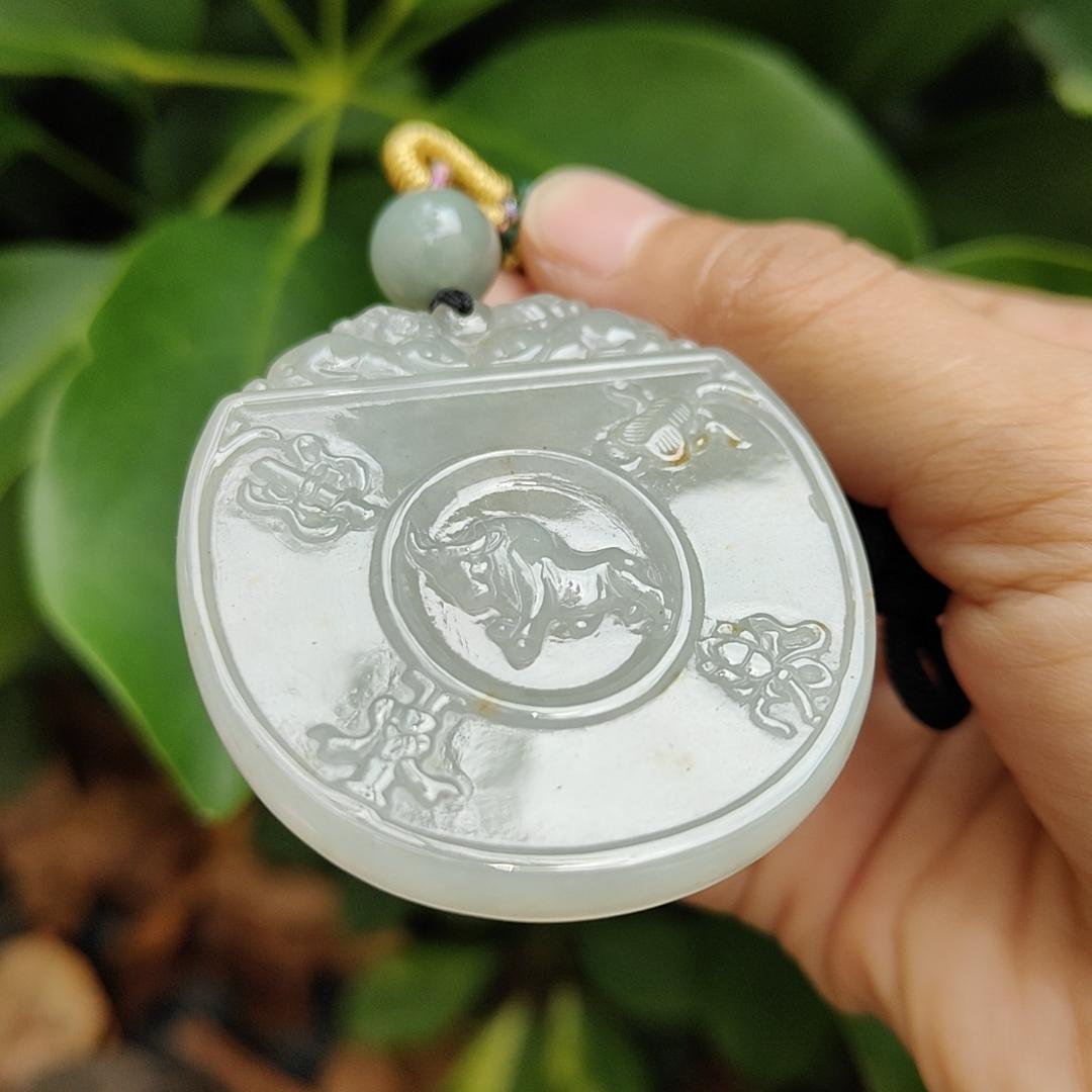 Crafted on Natural Light Green, Yellow Type-A Jadeite-Jade as Traditional Pendant with Pair of Pixiu, Bull and Chinese Word meaning auspicious, certificate weighs 32.14 grams, measurement 54.5 * 47.5 * 5.5 mm (pendant301) Yi Pin Qian Jadeites Jade Jewelry ~Your Precious Quintessential ~ Singapore