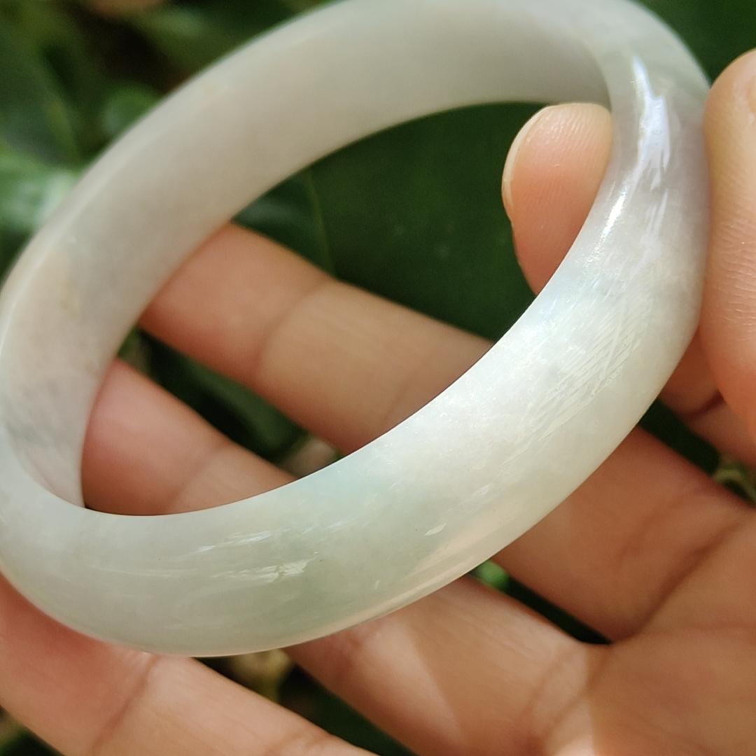 58.6 mm Light Green Light Lavender Hue Peace Bangle Bracelet Natural Type A Jadeite Jade certificate weighs 55.68 grams, Width: 13.8 mm Thickness: 7.7 mm (bangle27) Yi Pin Qian Jadeites Jade Jewelry ~Your Precious Quintessential ~ Singapore