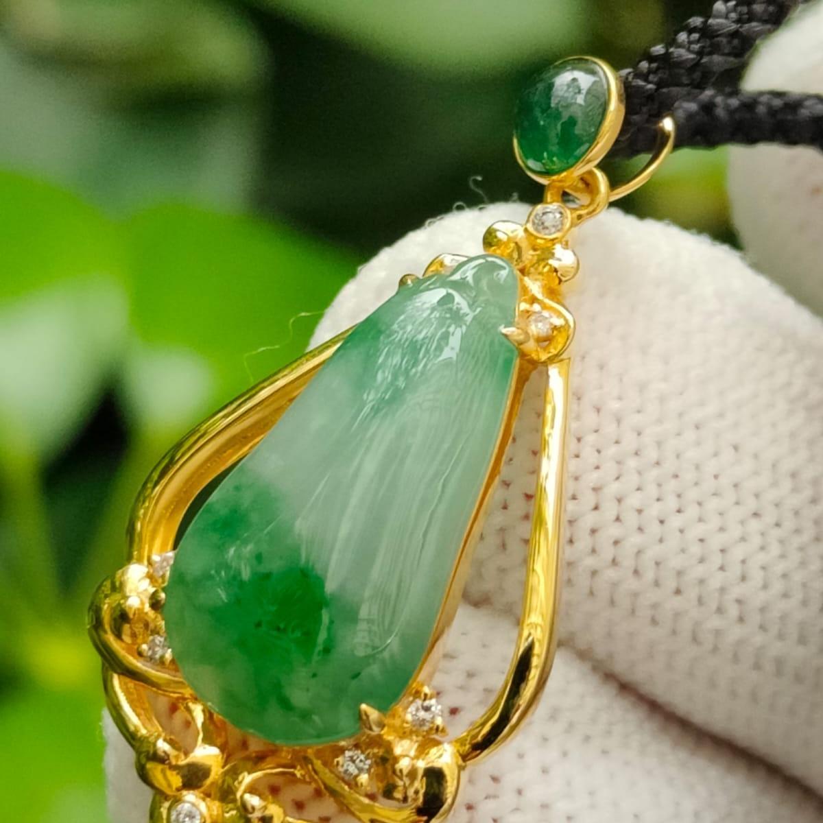 Wood & Metal Harmony Jade - Double Layer Type A Jadeite Fortune Pendant (Sku: 18kp117) Yi Pin Qian Jadeites Jade Jewelry ~Your Precious Quintessential ~ Singapore