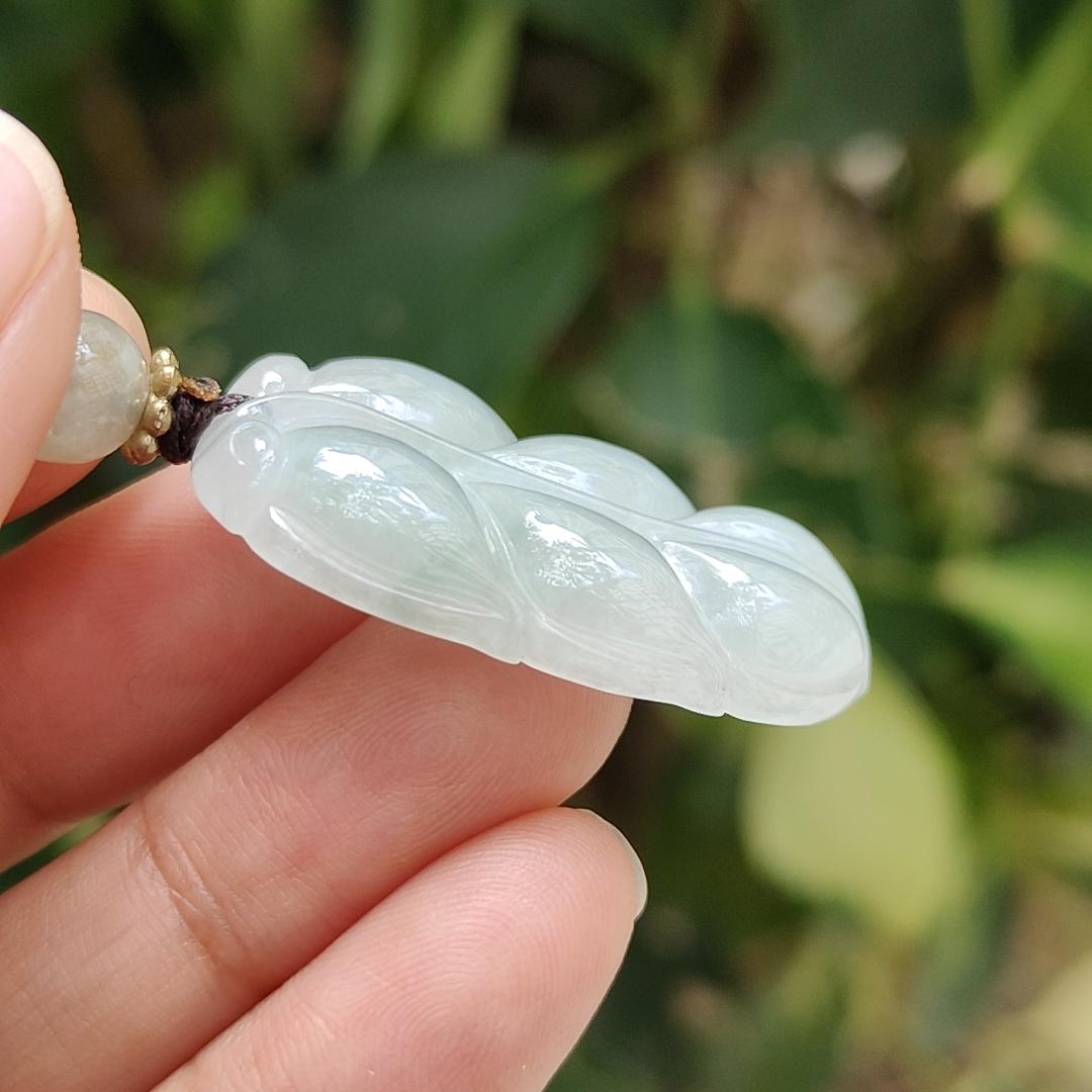 Crafted as Leaf on Natural Type A Jadeite Jade as Pendant certificate weighs 7.37 grams, measurement 34.8 * 19.3 * 5.8 mm (pendant379) Yi Pin Qian Jadeites Jade Jewelry ~Your Precious Quintessential ~ Singapore