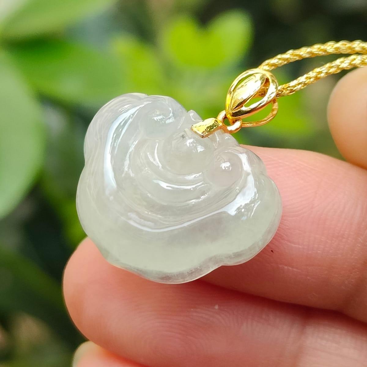 High Quality Ruyi Pendant Icy Translucent Natural Type A Jadeite added with 18k Clasp, certificate weighs 3.65 grams, measurement 16.3 * 21.4 * 5.2 mm (18kp94) Yi Pin Qian Jadeites Jade Jewelry ~Your Precious Quintessential ~ Singapore