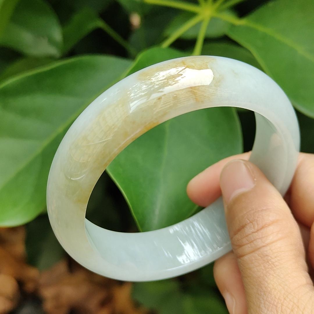 Beautiful Crafted as 59mm Peace Bangle with Light Green Hue, Brownish Yellow Type-A Natural Jadeite-Jade certificate weighs 77.9 grams, Width: 17.6 * Thickness 8 mm (bangle12) Yi Pin Qian Jadeites Jade Jewelry ~Your Precious Quintessential ~ Singapore
