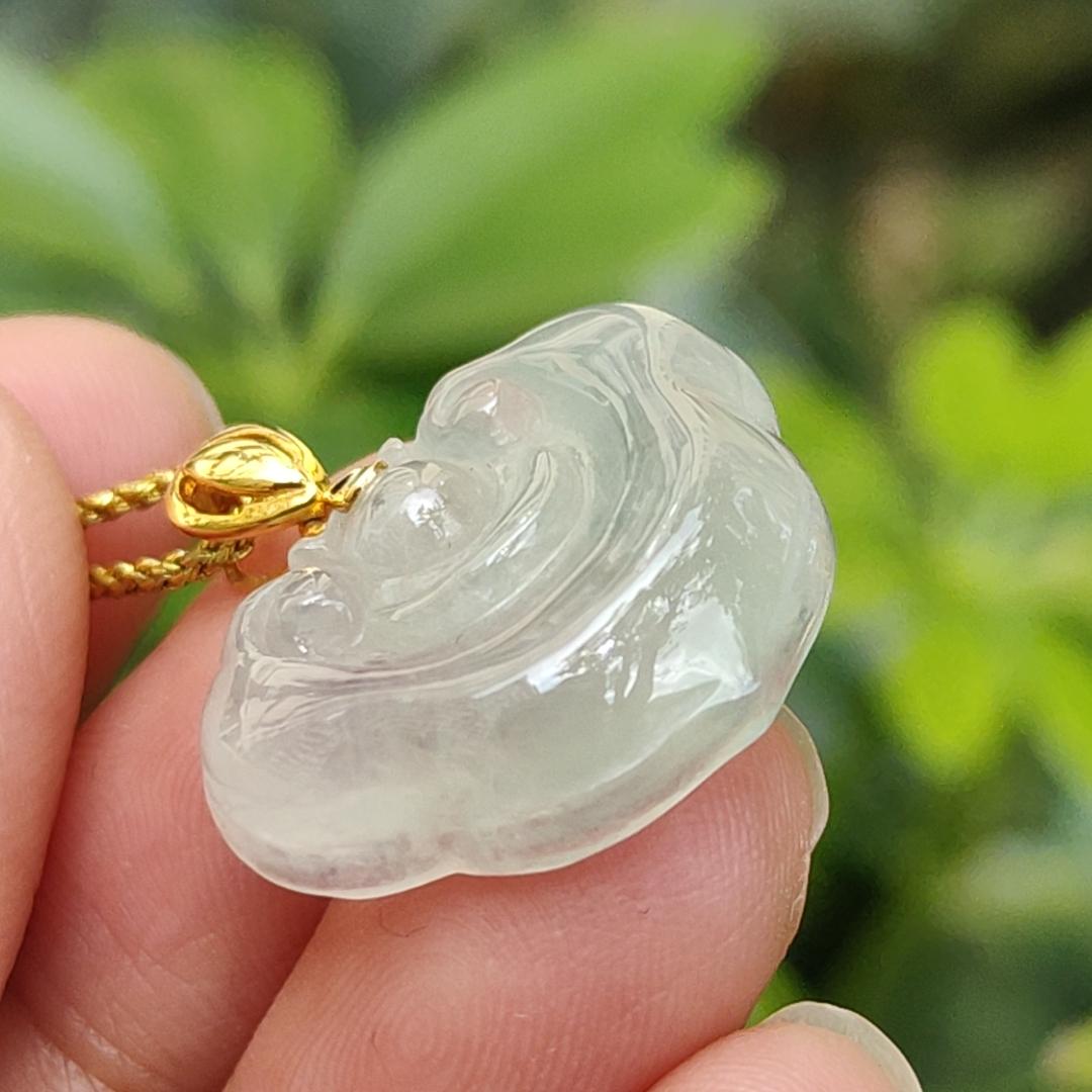 High Quality Ruyi Pendant Icy Translucent Natural Type A Jadeite added with 18k Clasp, certificate weighs 3.65 grams, measurement 16.3 * 21.4 * 5.2 mm (18kp94) Yi Pin Qian Jadeites Jade Jewelry ~Your Precious Quintessential ~ Singapore