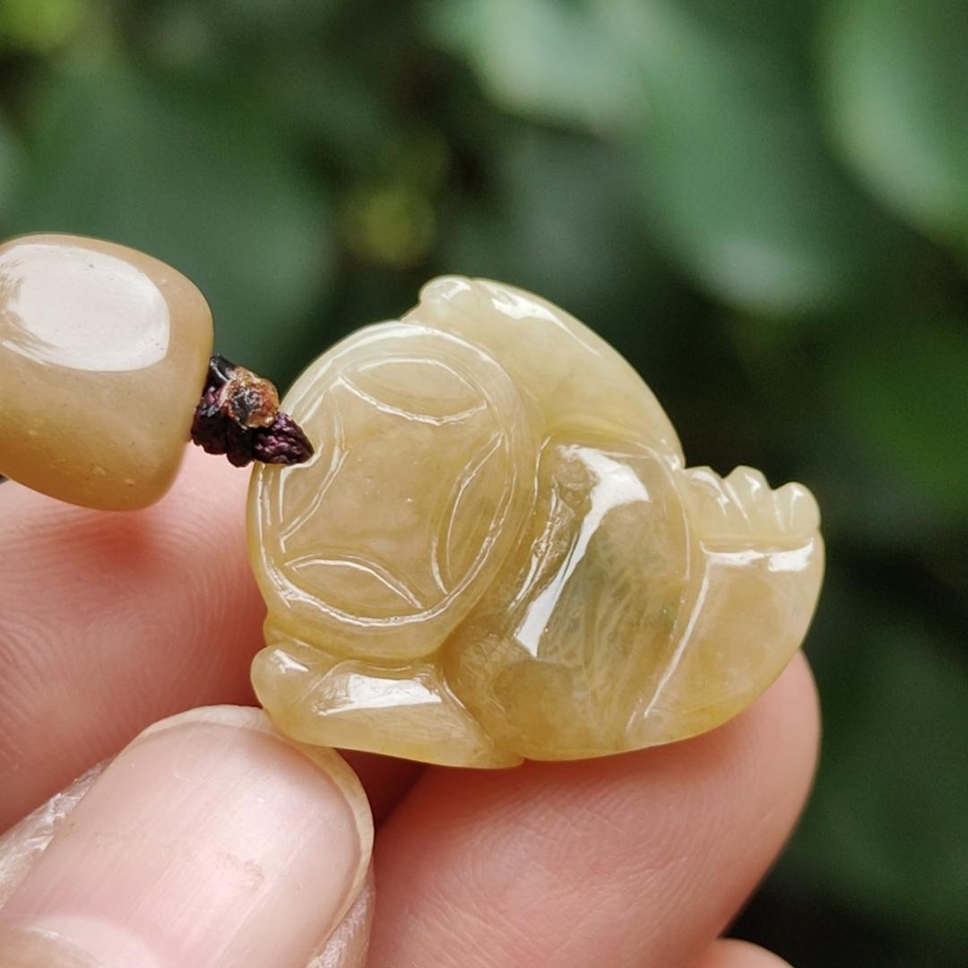 Just Arrived SG Local Seller - Yellow with Green patch Natural Type A Jadeite Jade crafted as Three Legs Toad Pendant certificate weighs 5.17 grams, measurement 22 * 19.5 * 11.3 mm (pendant333) Yi Pin Qian Jadeites Jade Jewelry ~Your Precious Quintessential ~ Singapore