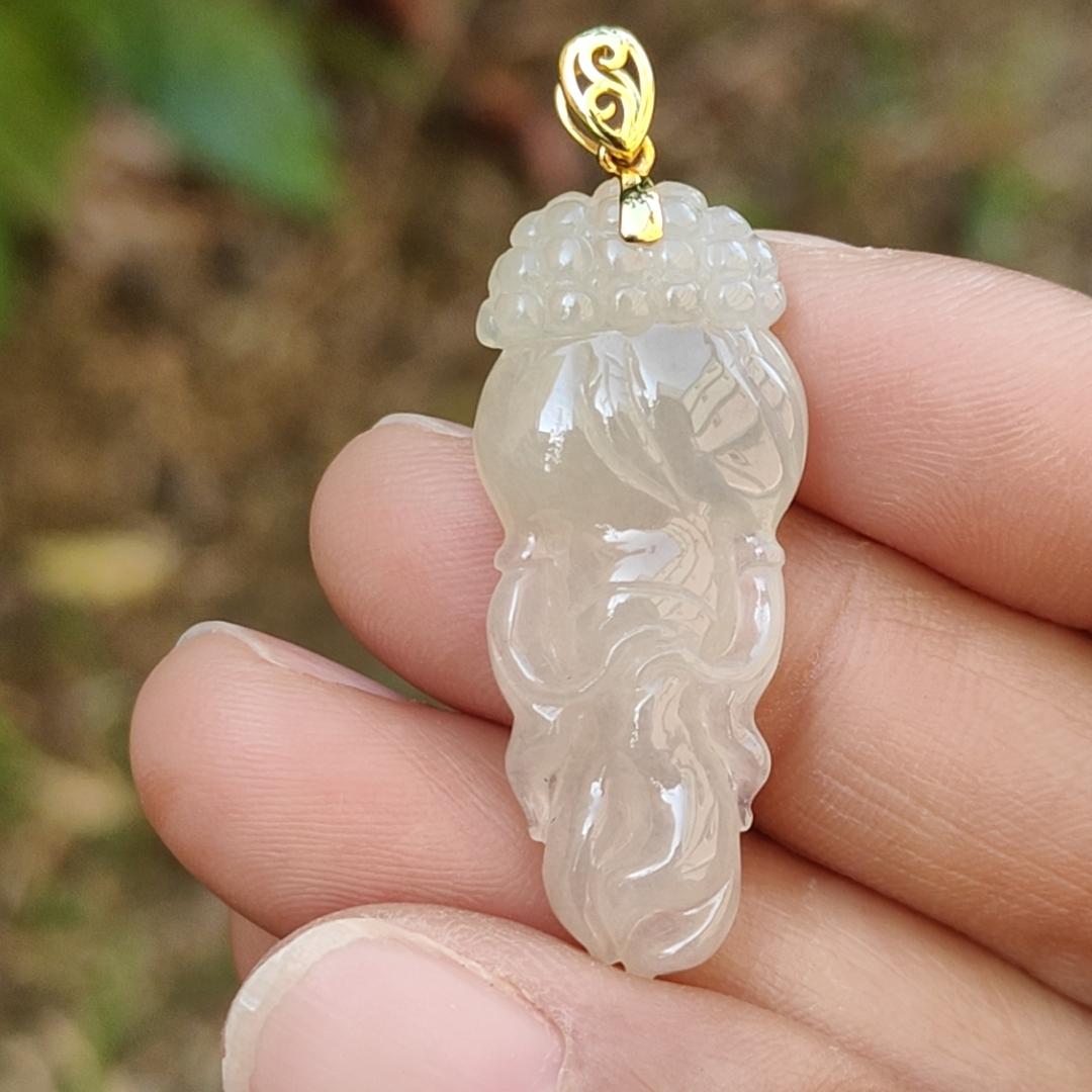 Yellow Icy Translucent Natural Type A Jadeite Jade crafted with shape of Ginseng as Pendant set with 18k gold clasp, certificate weighs 4.85 grams (18kp39) Yi Pin Qian