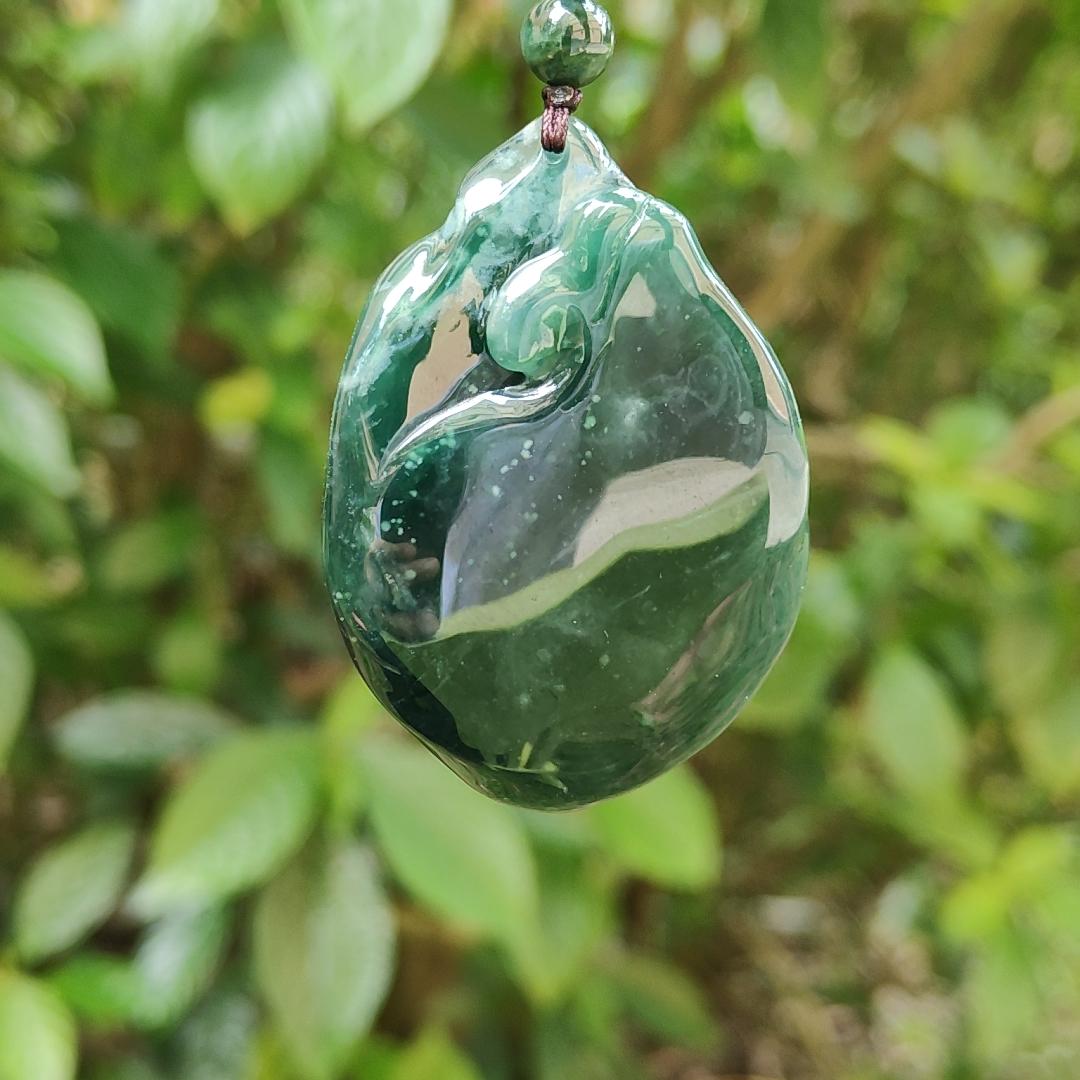 Carved as the fisherman benefits rare green Natural Type A Jadeite with certificate QIC approved labs pendant weight 53.87 grams, 54.6 * 38.2 * 12.7 mm Yi Pin Qian