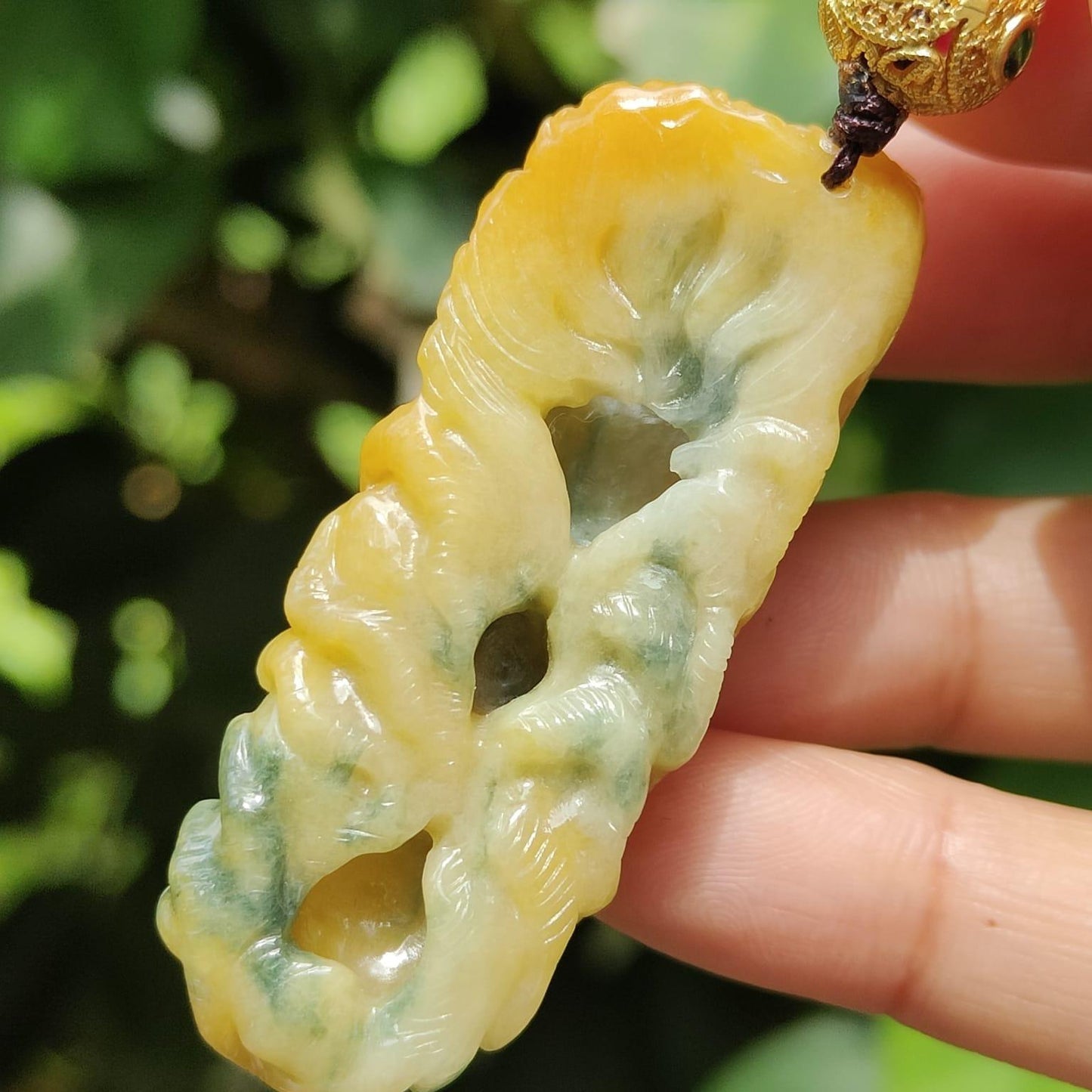 🔥 Natural Type A Jadeite Awakening Lion Pendant 🌱🪨 – Decision-Making Energy & Wealth Attraction (Sku: pendant452)