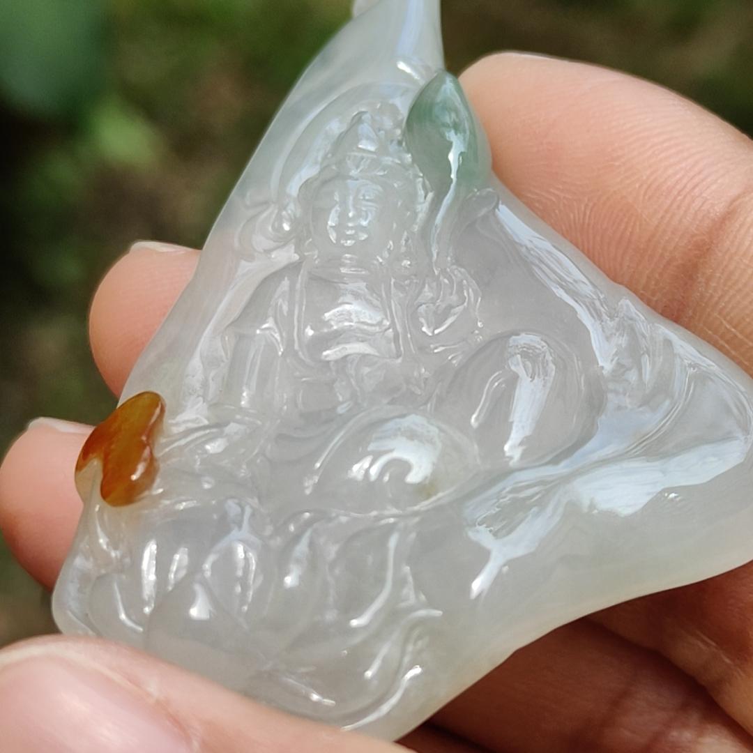 Unique Yellow and Green Natural Type A Jadeite Jade crafted with Guanyin as Pendant Necklace Jewellery with certificate weigh 23.54 grams, measurement 57.3 * 39.3 * 7.5 mm (pendant205) Yi Pin Qian
