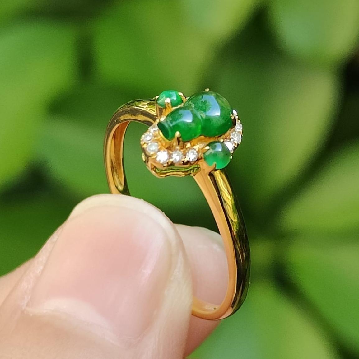 Harmony Gourd Ring – Five Elements in Jadeite & Gold, Certified (GD2112H014286 Sku: 18kring44) Yi Pin Qian Jadeites Jade Jewelry ~Your Precious Quintessential ~ Singapore