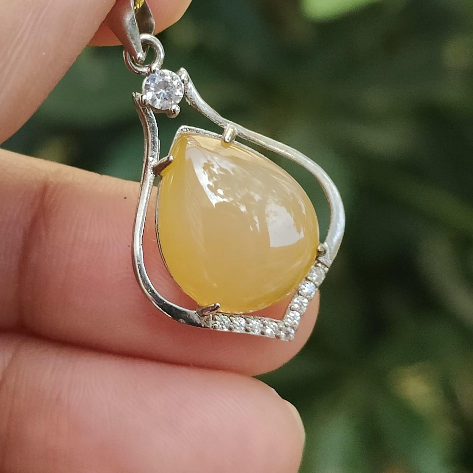 Yellow Water Drop Shape Cabochon Natural Type A Jadeite Jade set with S925 as Pendant certificate weighs 2.6 grams, measurement 14.7 * 12 * 4 mm (s925p5) Yi Pin Qian Jadeites Jade Jewelry ~Your Precious Quintessential ~ Singapore