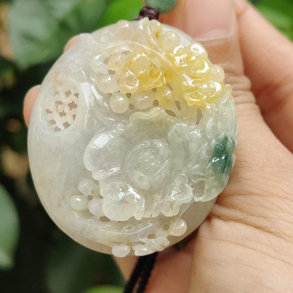 Rare Old Collection Old School Flowers Pendant Yellow and Green Natural Type A Jadeite Jade certificate weighs 42.61 grams, measurement 46.8 * 40.8 * 13.2 mm (pendant387) Yi Pin Qian Jadeites Jade Jewelry ~Your Precious Quintessential ~ Singapore