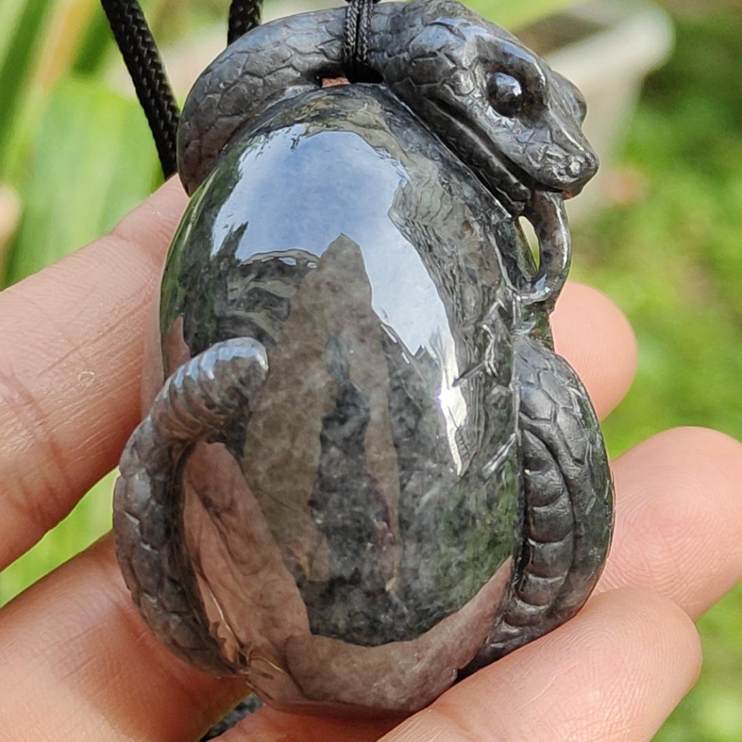 Latest Arrival Sg Local Seller Crafted as Snake Pendant Natural Type A Jadeite Jade certificate weighs 78.16 grams, measurement 51.2 * 31.3 * 33 mm (pendant 359) Yi Pin Qian Jadeites Jade Jewelry ~Your Precious Quintessential ~ Singapore