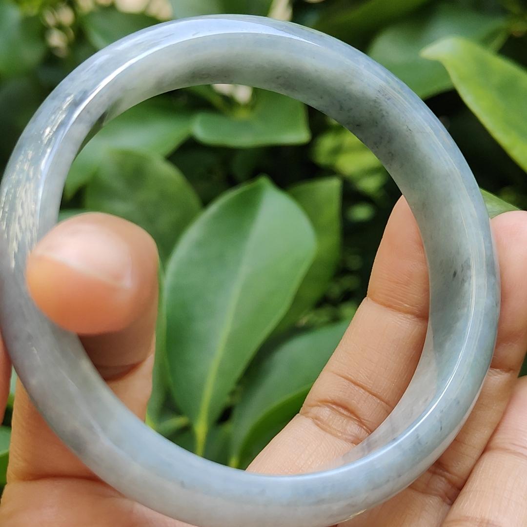 58.77 mm Light Lavender, Black Wuji Peace Bangle, Natural Type A Jadeite Jade, certificate weighs 57.84 grams, Width: 13.9 mm, Thickness: 7.5 mm (bangle15) Yi Pin Qian Jadeites Jade Jewelry ~Your Precious Quintessential ~ Singapore