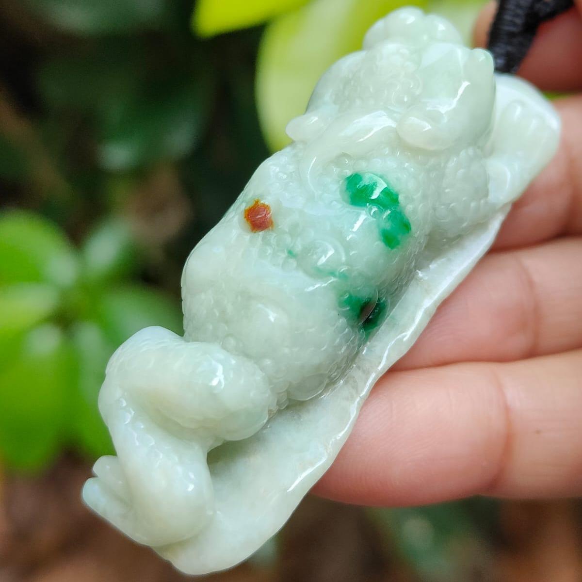 Huat All the Way! 🌱🔥 Natural Type A Jadeite Toad Pendant | Zi Wei Dou Shu Wealth Luck (Sku: pendant448)