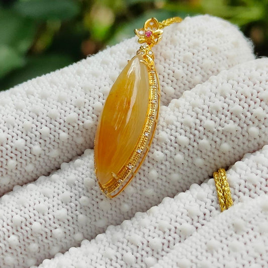 🔥 Earth Fire Natural Jadeite 18k gold Pendant | Career Fortune & Decision Power 🪨 (Sku: 18kp122) Yi Pin Qian Jadeites Jade Jewelry ~Your Precious Quintessential ~ Singapore