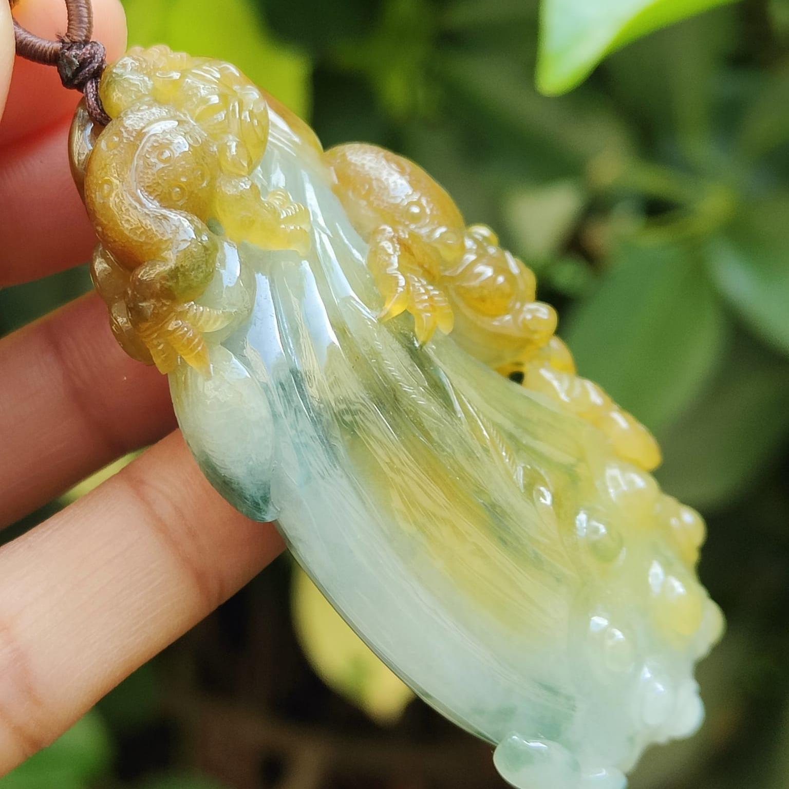Super Rare Lotus & Toad Jadeite Pendant – Natural Type A Jadeite, Five Elements Harmony, Certified GD2112H002820 SKU:pendant400 Yi Pin Qian Jadeites Jade Jewelry ~Your Precious Quintessential ~ Singapore