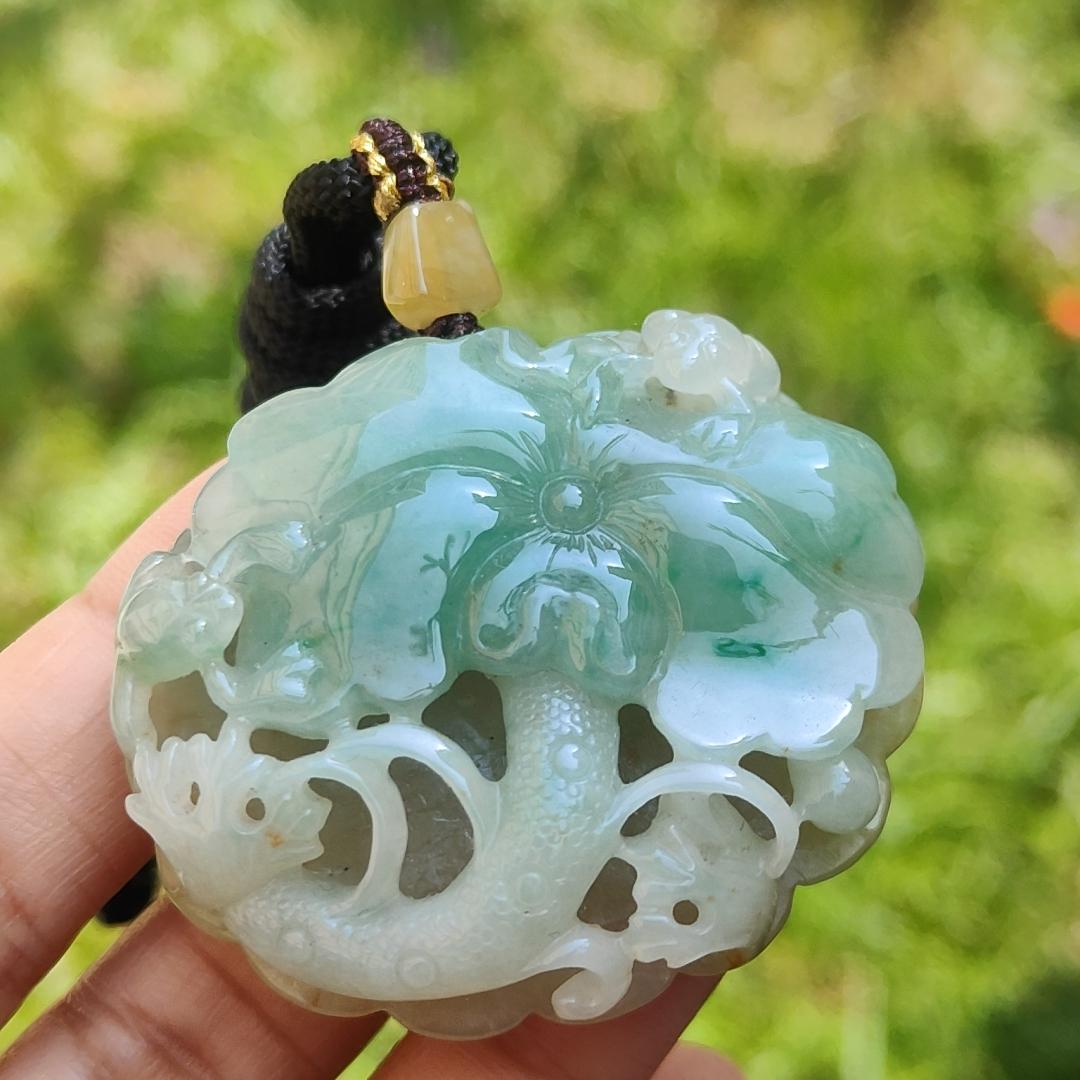 Rare Quality Yellow and Green Natural Type A Jadeite Jade beautifully crafted with frog and lotus old school hollow style, certificate weigh 27.08 grams, measurement 41.6 * 48 * 11 mm (pendant209) Yi Pin Qian
