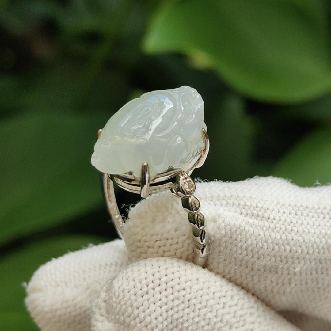 New Arrival Crafted as Pixiu on Natural Type A Jadeite Jade as S925 Ring certificate weighs 3.55 grams, measurement 15.9 * 11.6 * 6.7 mm (s925ring25) Yi Pin Qian Jadeites Jade Jewelry ~Your Precious Quintessential ~ Singapore