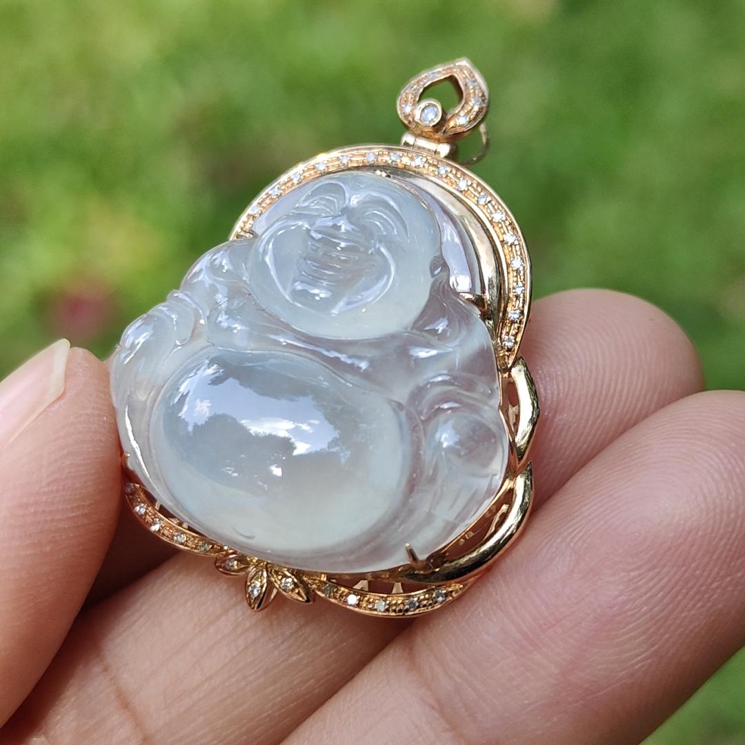 Premium Quality Icy Translucent Natural Type A Jadeite Jade crafted with Milo Buddha Set on 18k Gold as Pendant, certificate weighs 6.48 grams, measurement 34.1 * 26 * 11.6 mm (18kp61) Yi Pin Qian